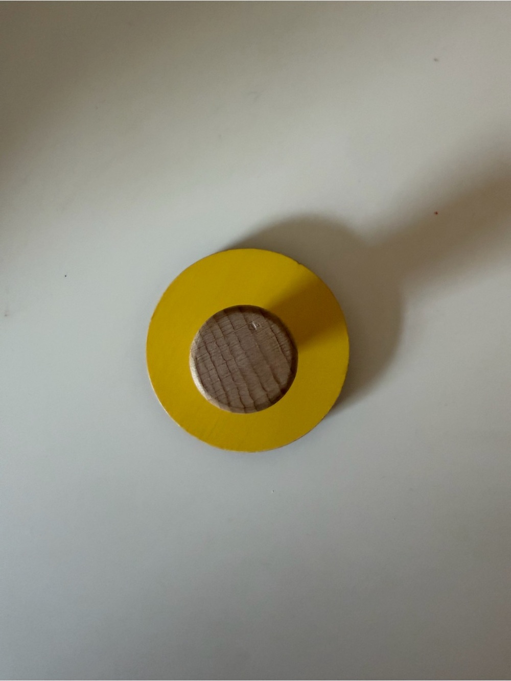 Wooden puzzle top lovevery the babbler- Yellow